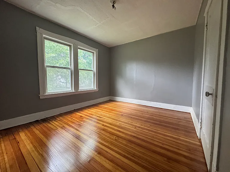 1050 Capitol Ave #8 — Photo 13