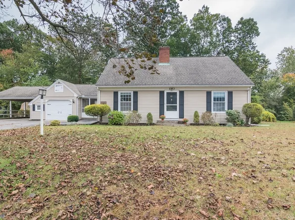 83 Fairview St, Agawam, MA 01001