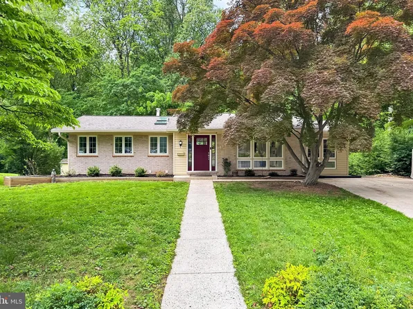 11123 Byrd Ct, Fairfax, VA 22030