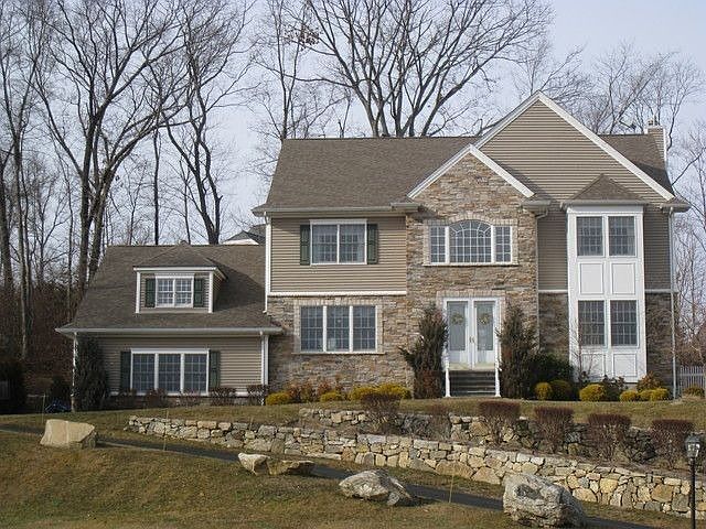 1st image of 29 Teal Ln