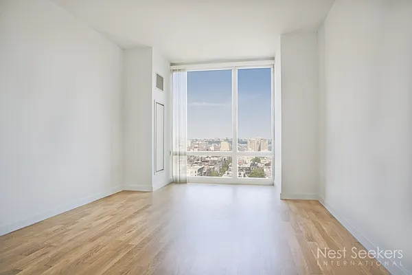 Rented by Nest Seekers International | media 5