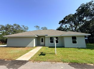 4728 Bay Breeze Dr, Gulf Breeze, FL 32563