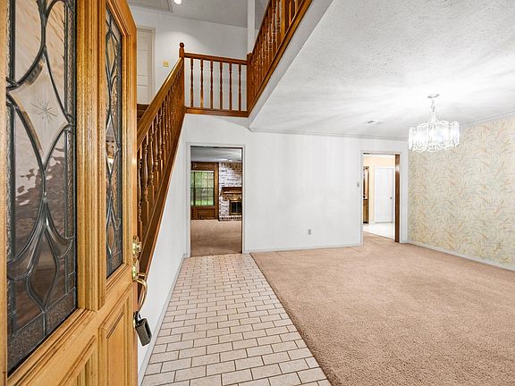 5th image of 9907 Sagegreen Dr