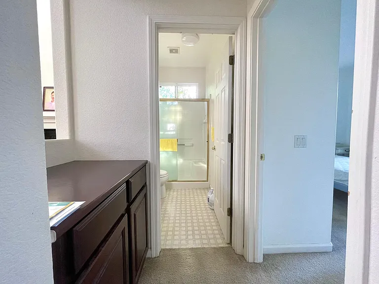 1297 Catalina Dr — Photo 4