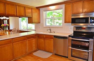 5th image of 3326 S Newport St