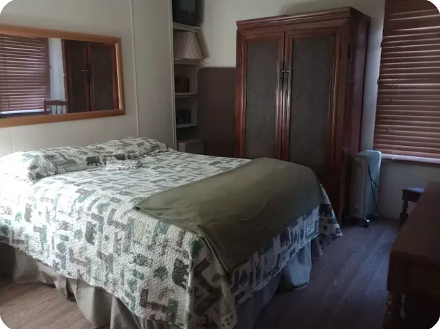 3 bed, 1512 sqft, $2,200 — Photo 3