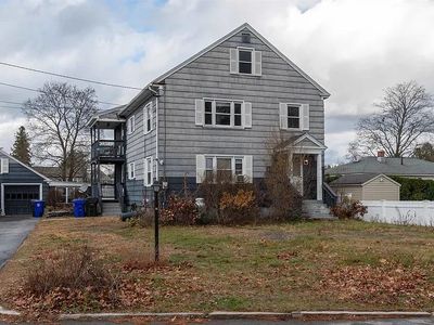 233 Fieldcrest Road, Manchester, NH, 03102