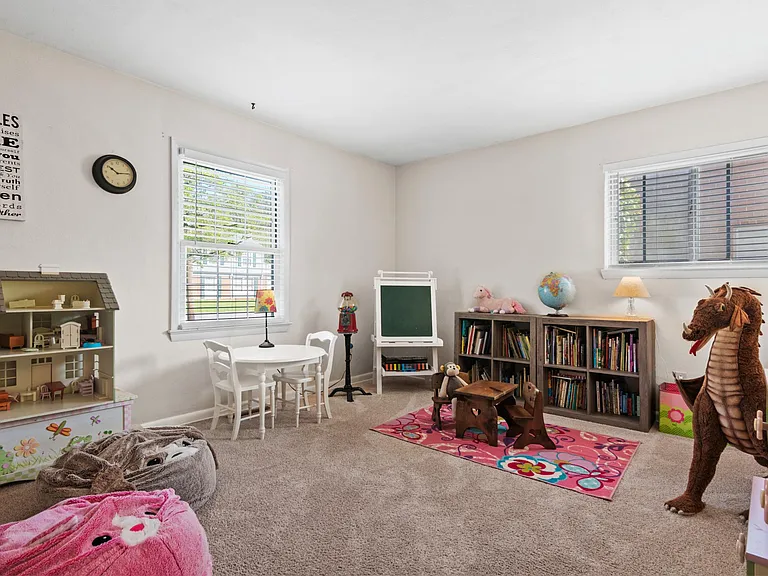 4433 John Jay Ln — Photo 15