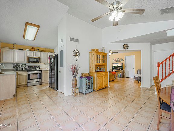 5th image of 18217 N 31st St