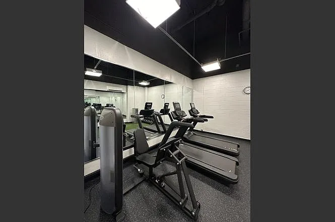 3550 N Lakeshore Dr #628 — Photo 19