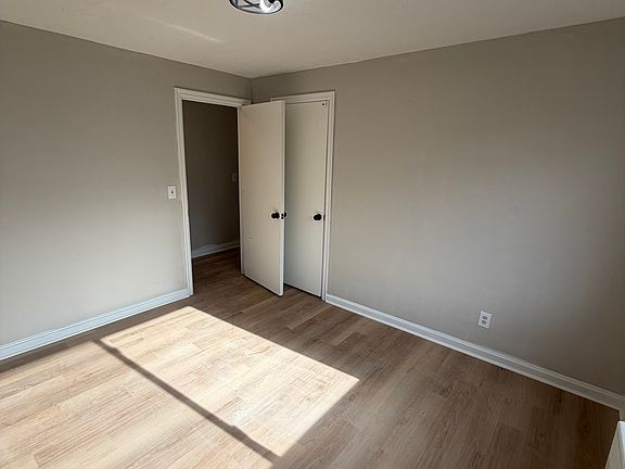 2nd image of 7139 Eastlawn Dr APT 3