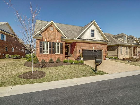 4th image of 11945 Montfort Cir