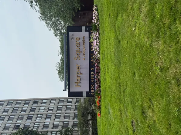 4850 S Lake Park Ave #1507B, Chicago, IL 60615