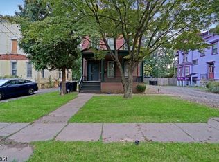 818 2nd Pl, Plainfield, NJ 07060
