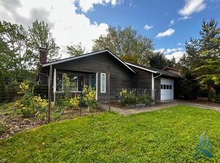 2380 NW Green Cir, Corvallis, OR 97330