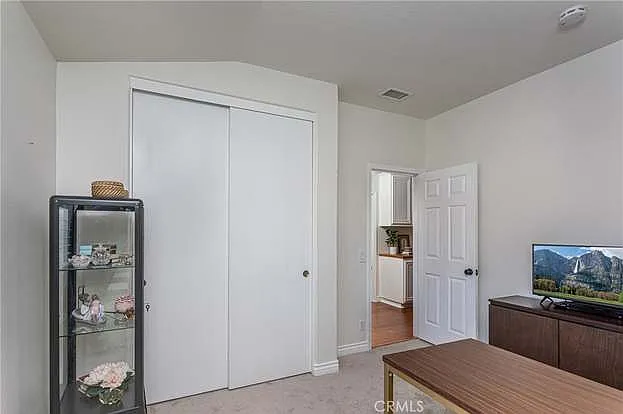 15464 Borges Dr — Photo 64