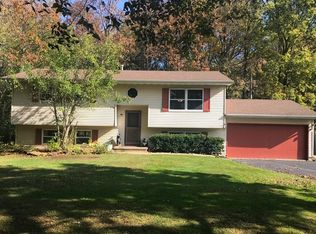 7502 Cuneo Dr, Spring Grove, IL 60081