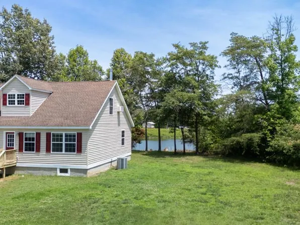 573 Old Farm Ln, Lottsburg, VA 22511