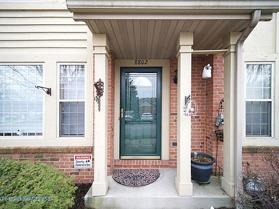 2nd image of 8802 Saint James Pl