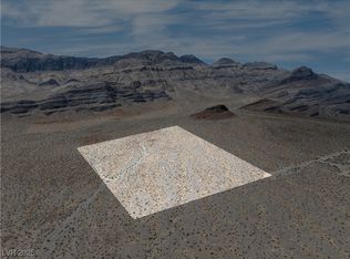 2440 W Duck St, Pahrump, NV 89060