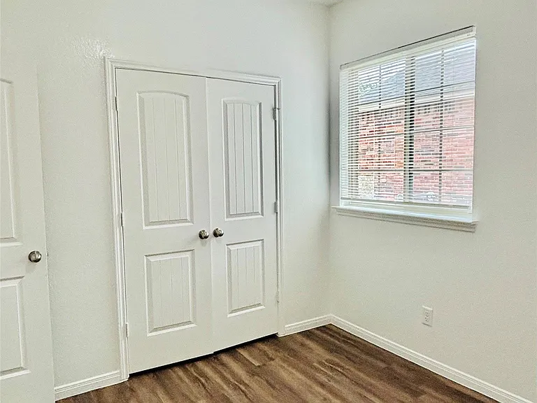 22480 Toronado Ridge Ln — Photo 17