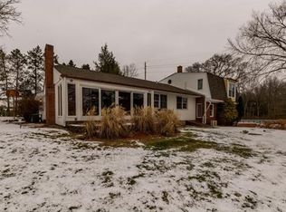 101 Bennetts Ln, Somerset, NJ 08873