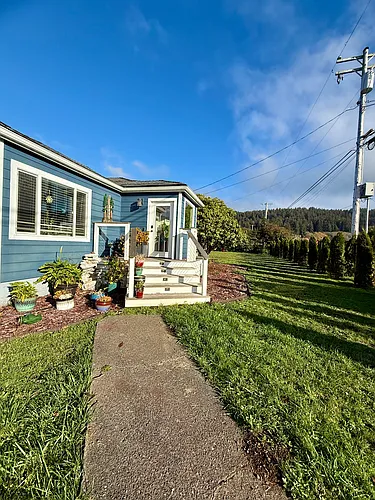 2440 Maher Ave Photo 1