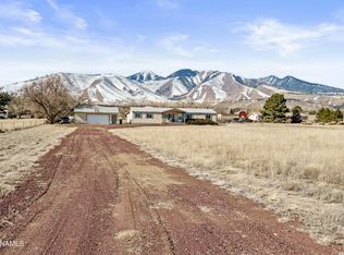 11760 Sunflower Ln, Flagstaff, AZ 86004