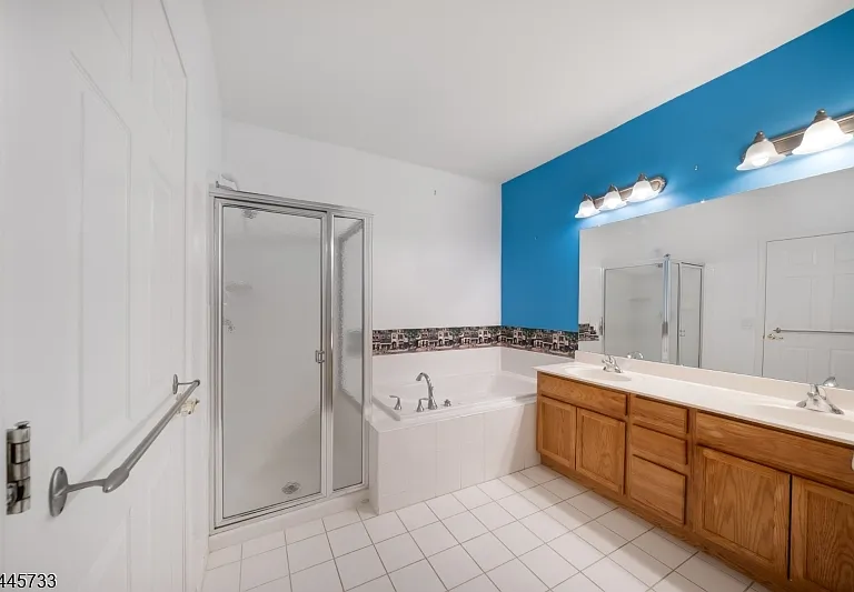 3108 Cedar Village Blvd — Photo 10