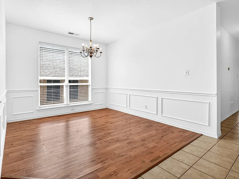 4841 Jodi Dr — Photo 12
