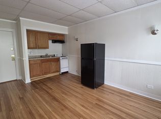 1440 W Howard St APT 3, Chicago, IL 60626