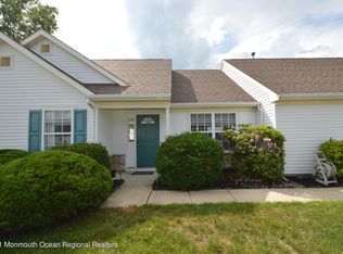 2744 Meadow Lake Dr, Toms River, NJ