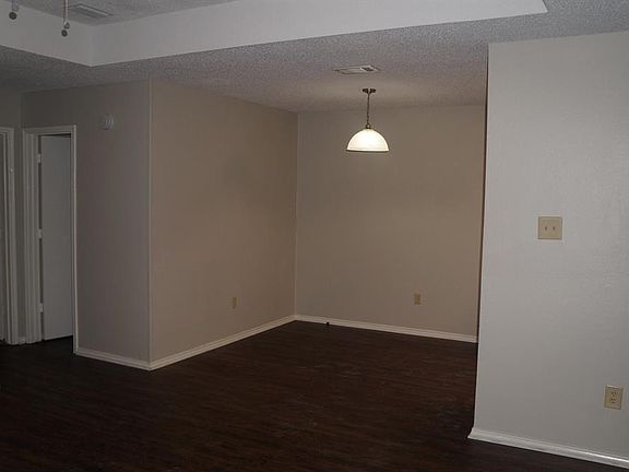5th image of 7723 Jamie Renee Ln