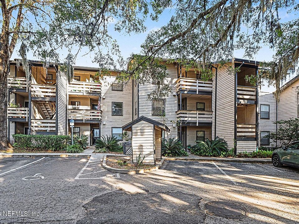 1st image of 1604 ARCADIA Drive #108