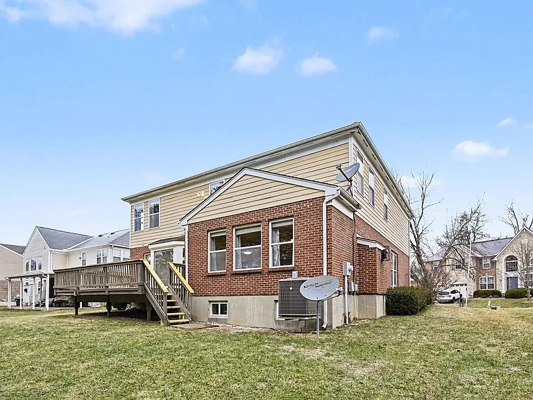 2580 Hingham Ln — Photo 37