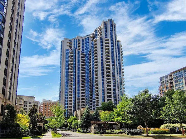 500 Doris Ave #2126, Toronto, ON M2N 0C1