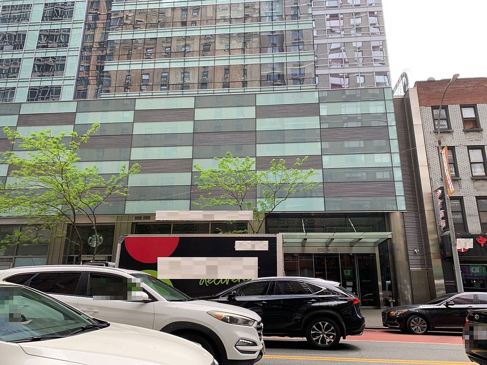 1st image of 350 W 42nd St APT 35C