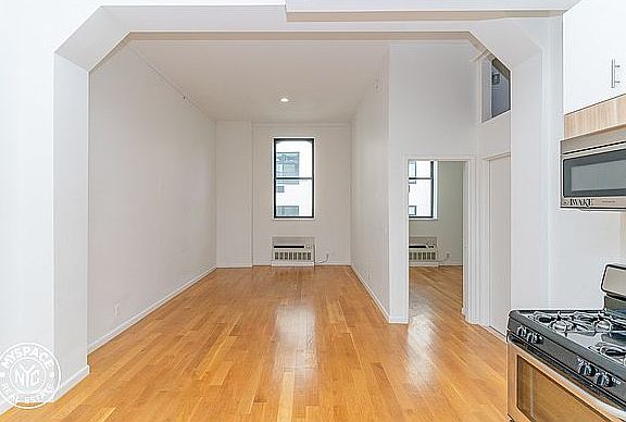 4th image of 618 Bushwick Ave #494