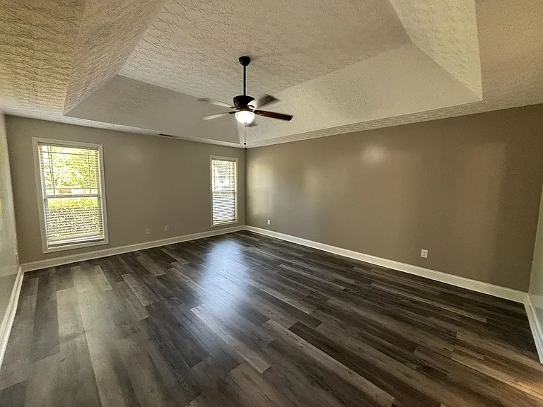 39 Taylor Way — Photo 18