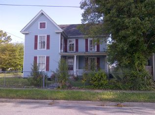 512 W Colonial Ave, Elizabeth City, NC 27909
