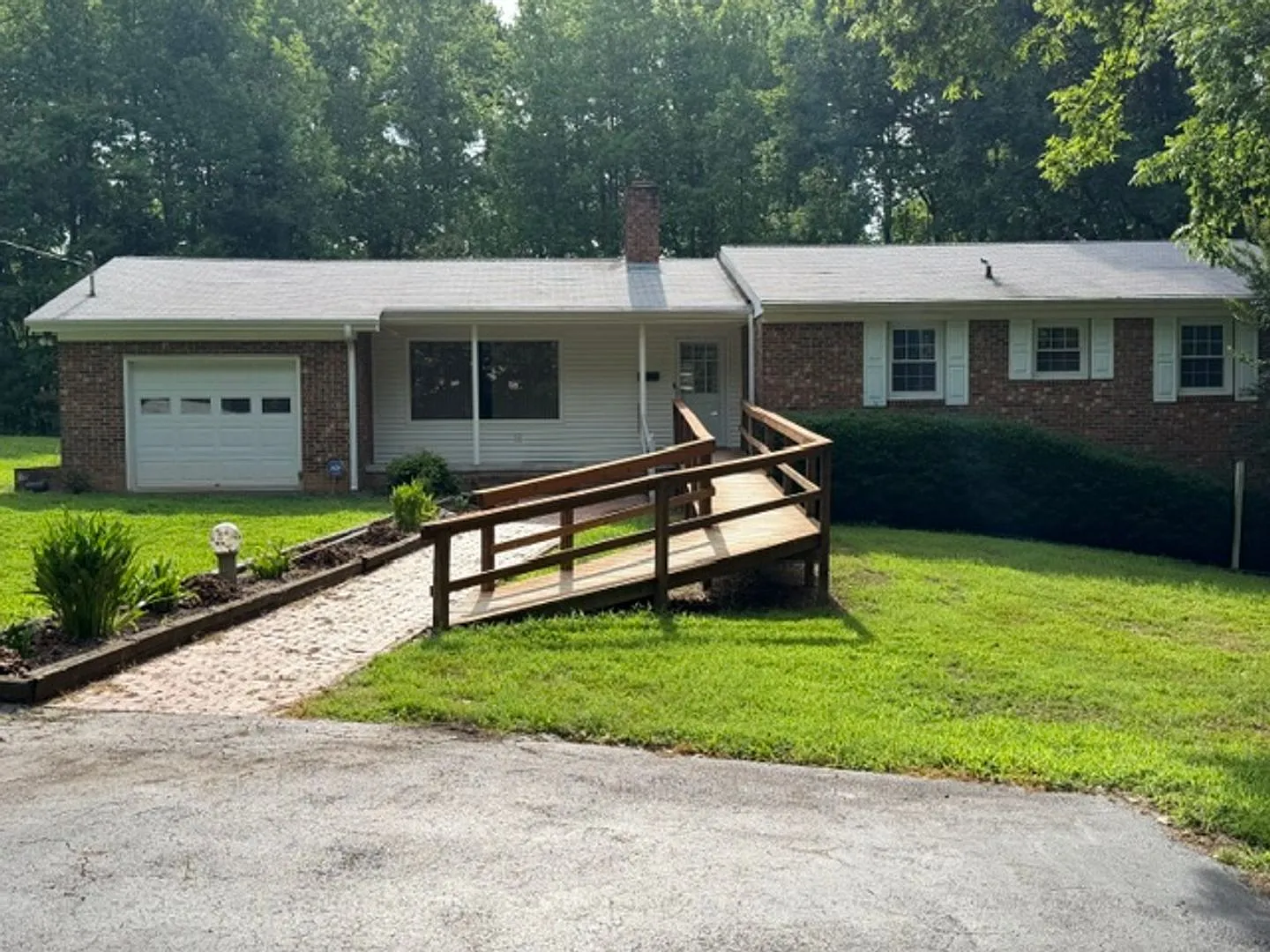 Landmark Living on The Avenue 2 Private Acres on the Outskirts of Apex! Limited Offer: One month ... — Photo 1