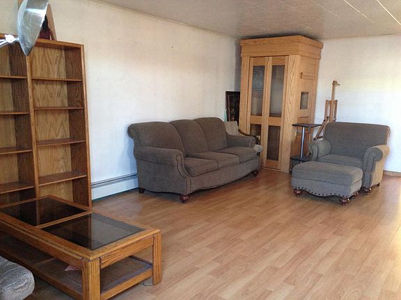 Living room 3