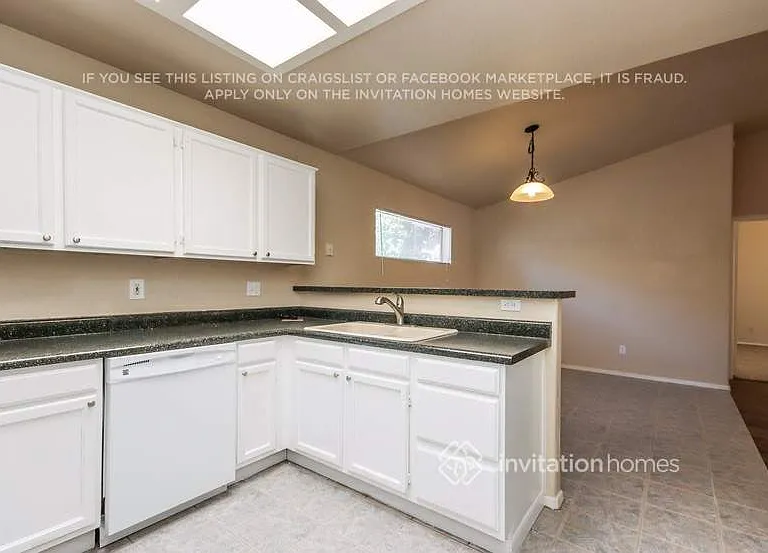 8142 W Mescal St — Photo 11