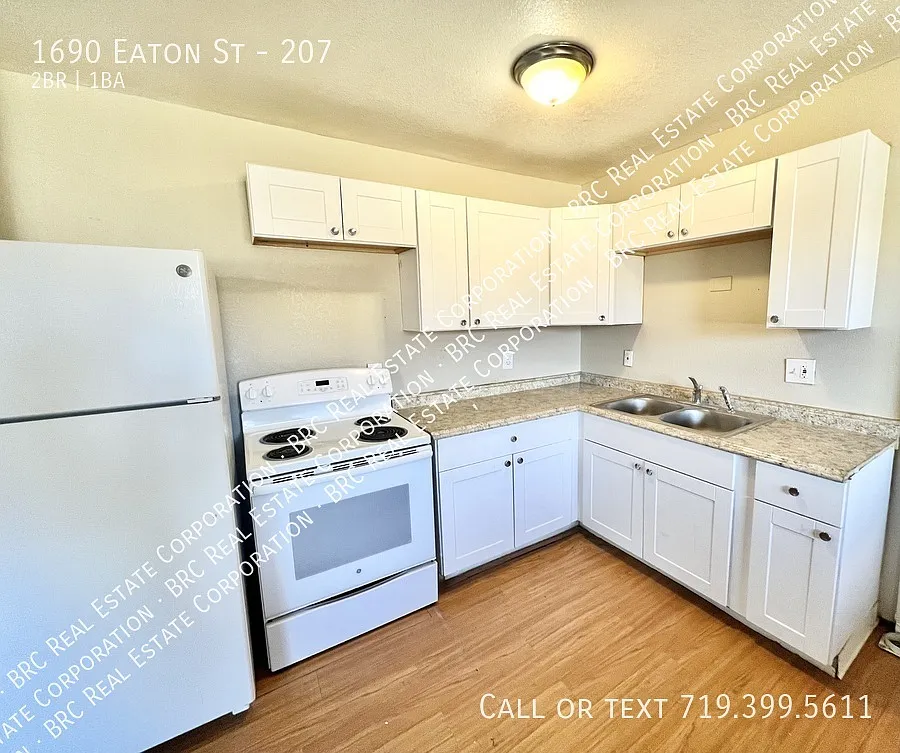 Photo 2 of 26 - 1690 Eaton St - Lakewood, CO Building Photo - 1690 Eaton St