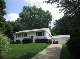1749 Woodcrest Dr, Wooster, OH 44691