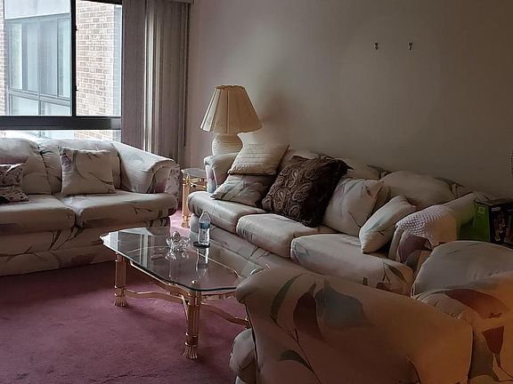 5th image of 7600 E Roosevelt Blvd #209