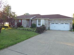 160 Peddlers Ct, Mount Washington, KY 40047