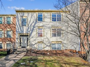 1115 Huntmaster Ter NE UNIT 302, Leesburg, VA 20176