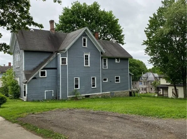 915 N Main St, Jamestown, NY 14701