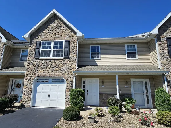 187 N Oakwood Ln, Selinsgrove, PA 17870